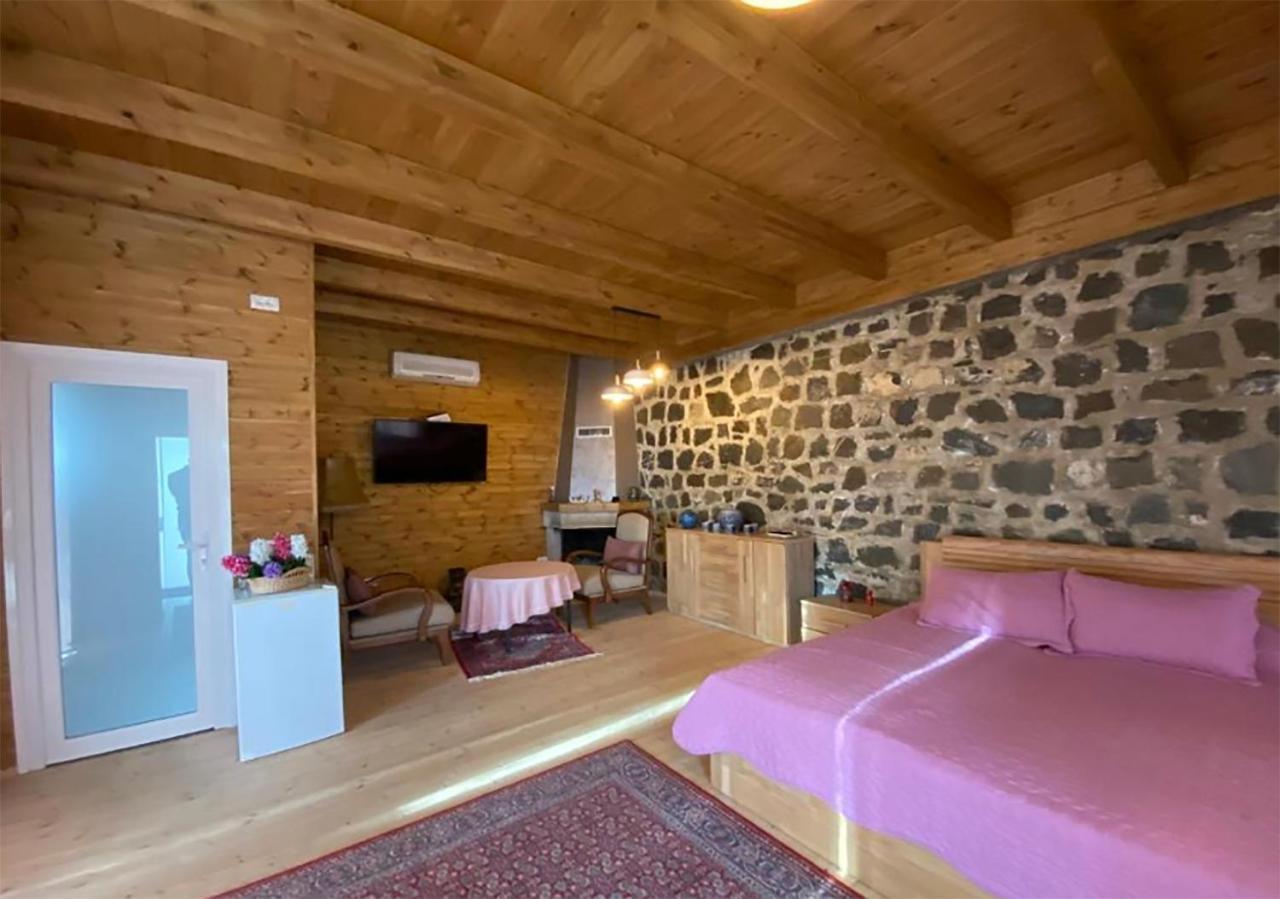 Priska e Madhe Bianca Hotel & Villa מראה חיצוני תמונה