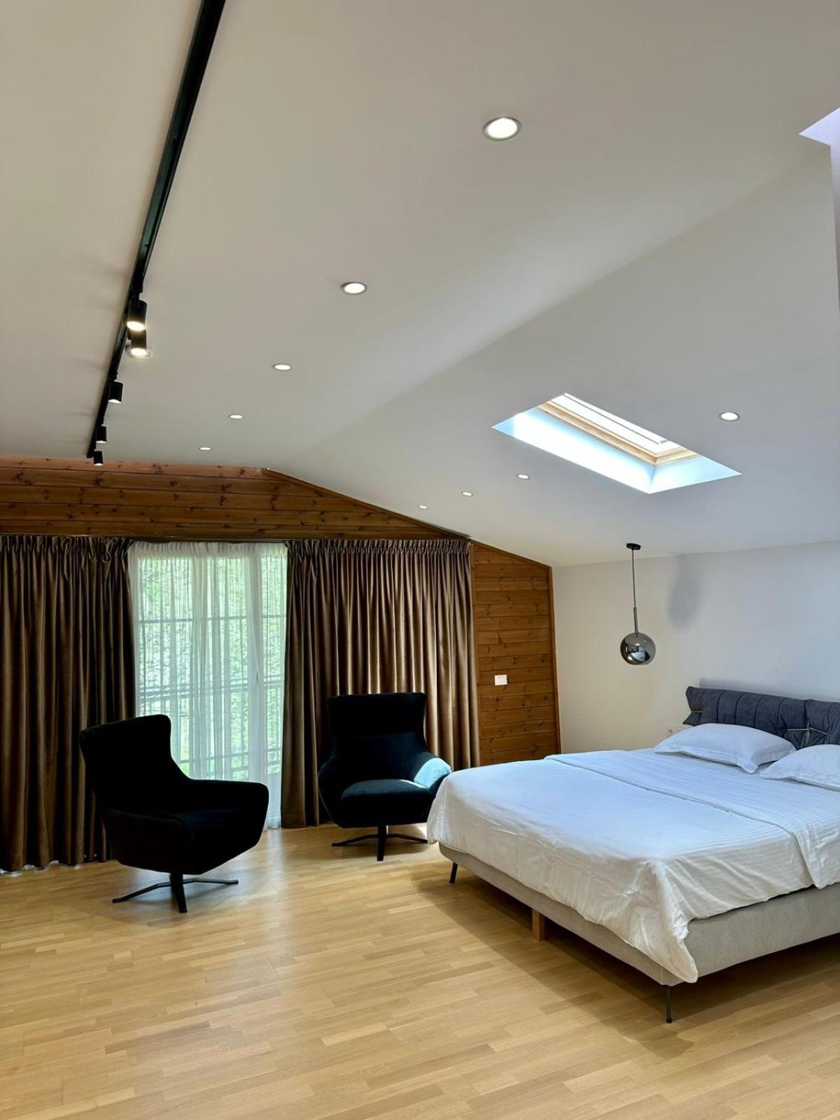 Priska e Madhe Bianca Hotel & Villa מראה חיצוני תמונה