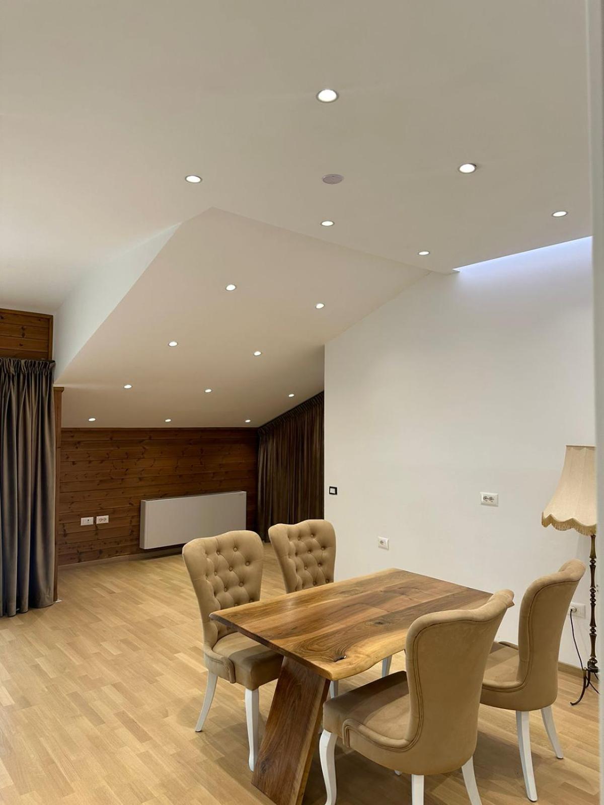 Priska e Madhe Bianca Hotel & Villa מראה חיצוני תמונה